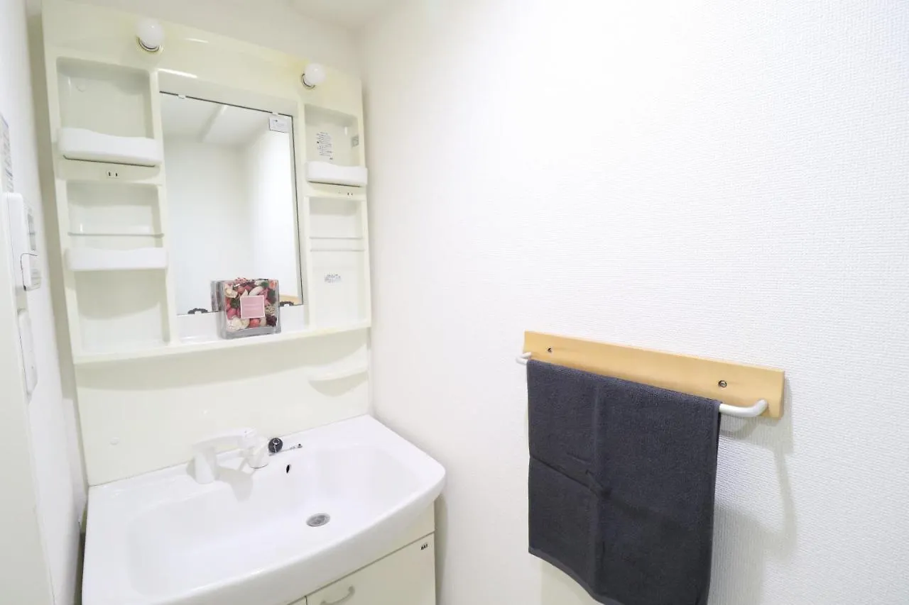 Apartment Serenite Nippombashi Osaka Japan